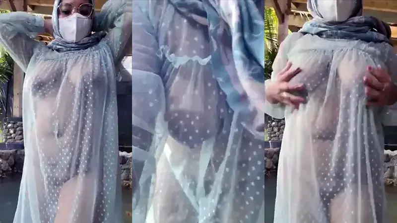 Bokep Jilbab Baju Transparan Outdoor Amatir